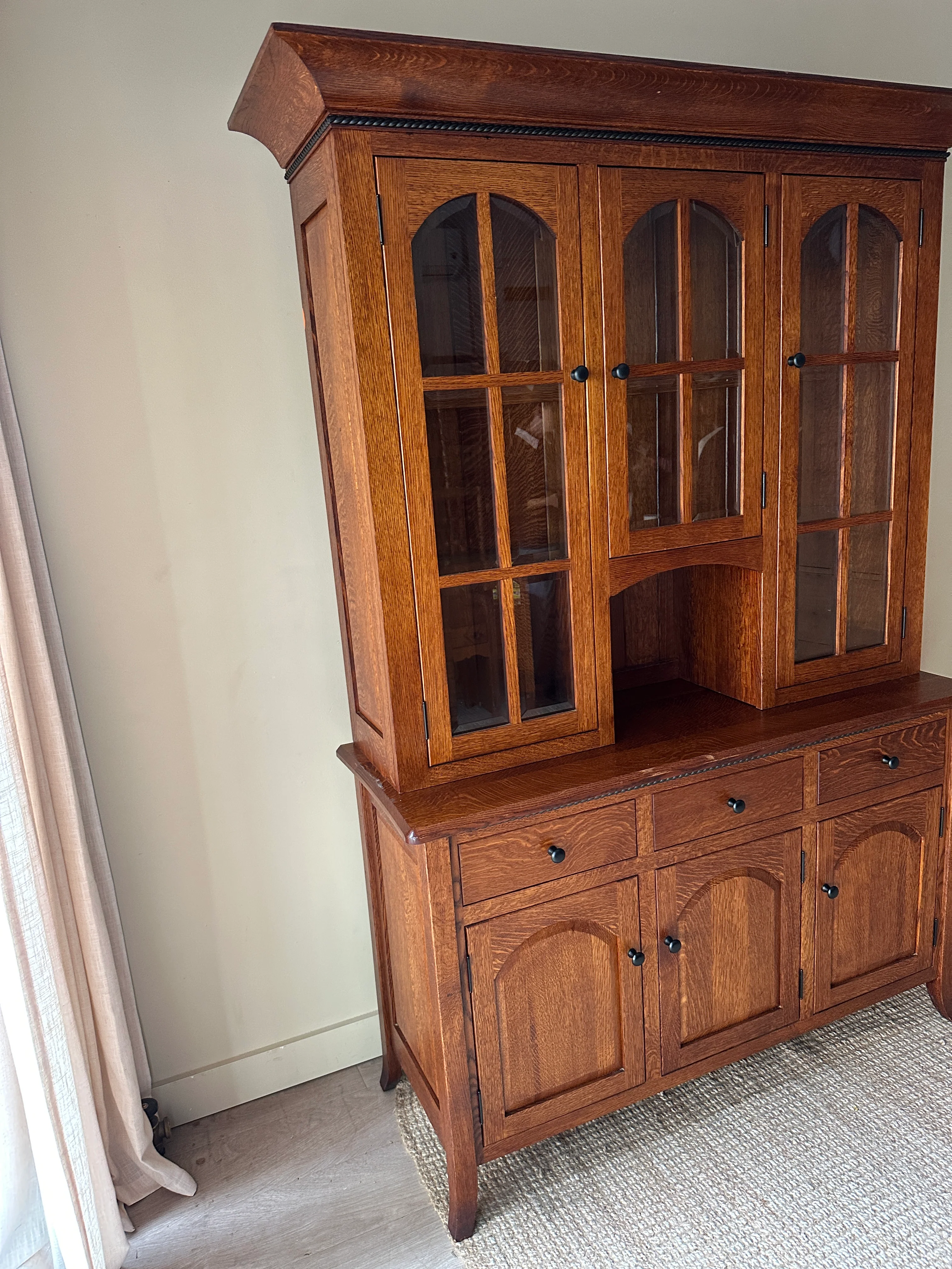 Two piece Mission oak hutch - Image 2