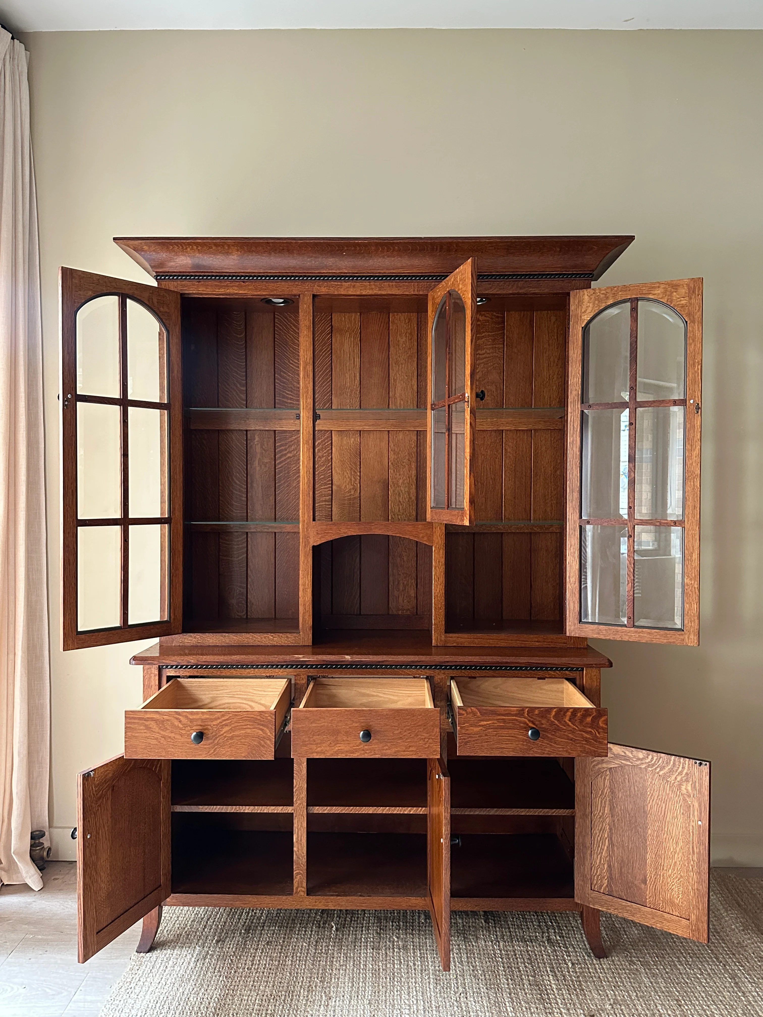 Two piece Mission oak hutch - Image 6