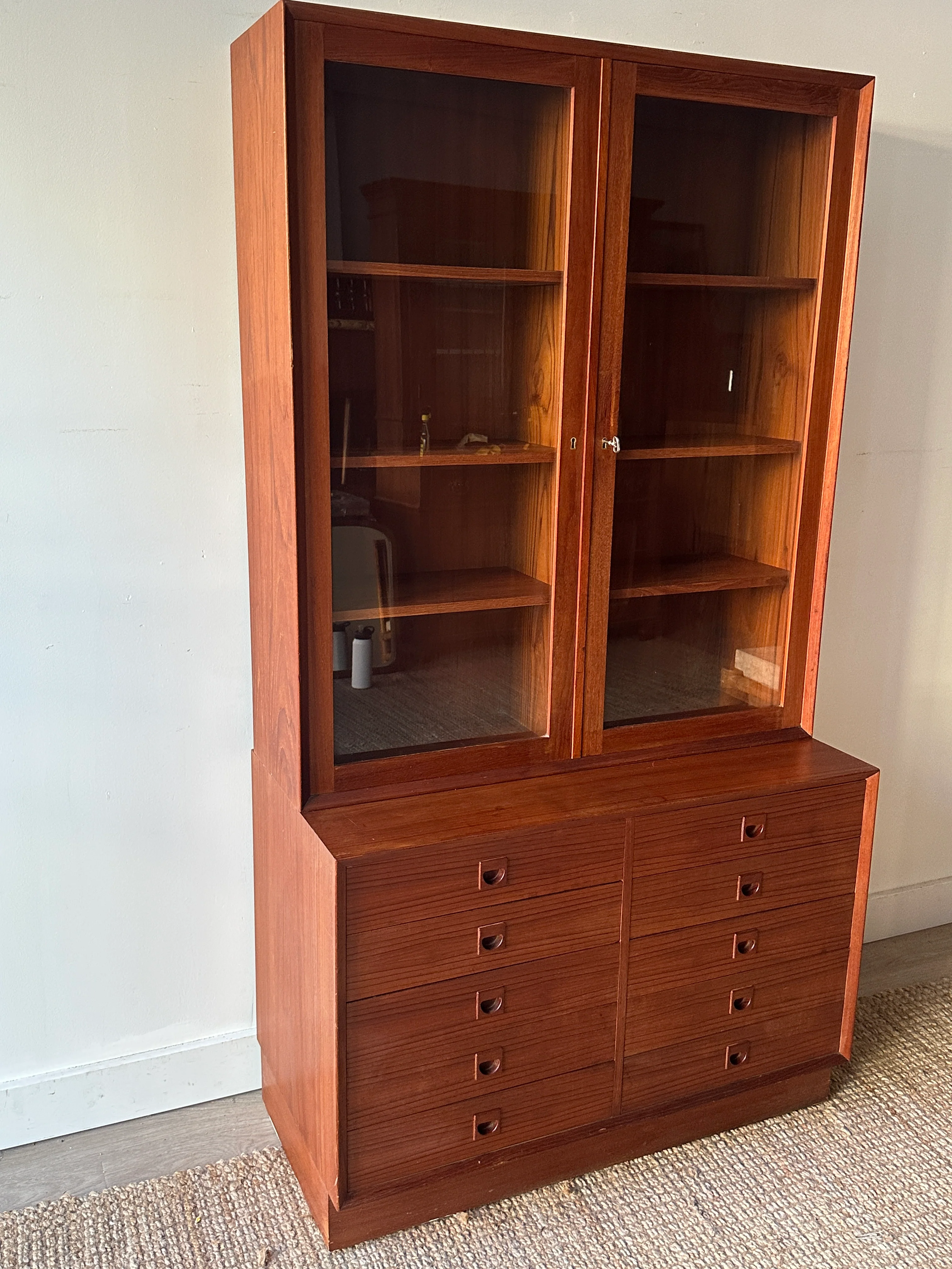 Two piece walnut hutch - Image 2