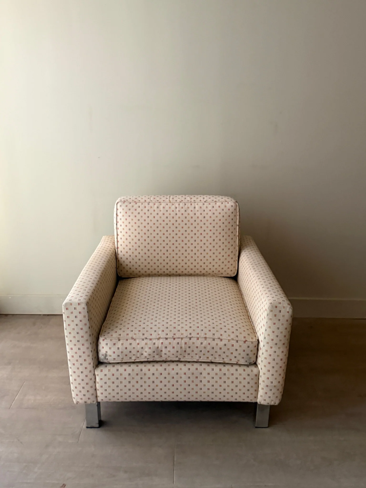 Upholstered chrome armchair - Image 2