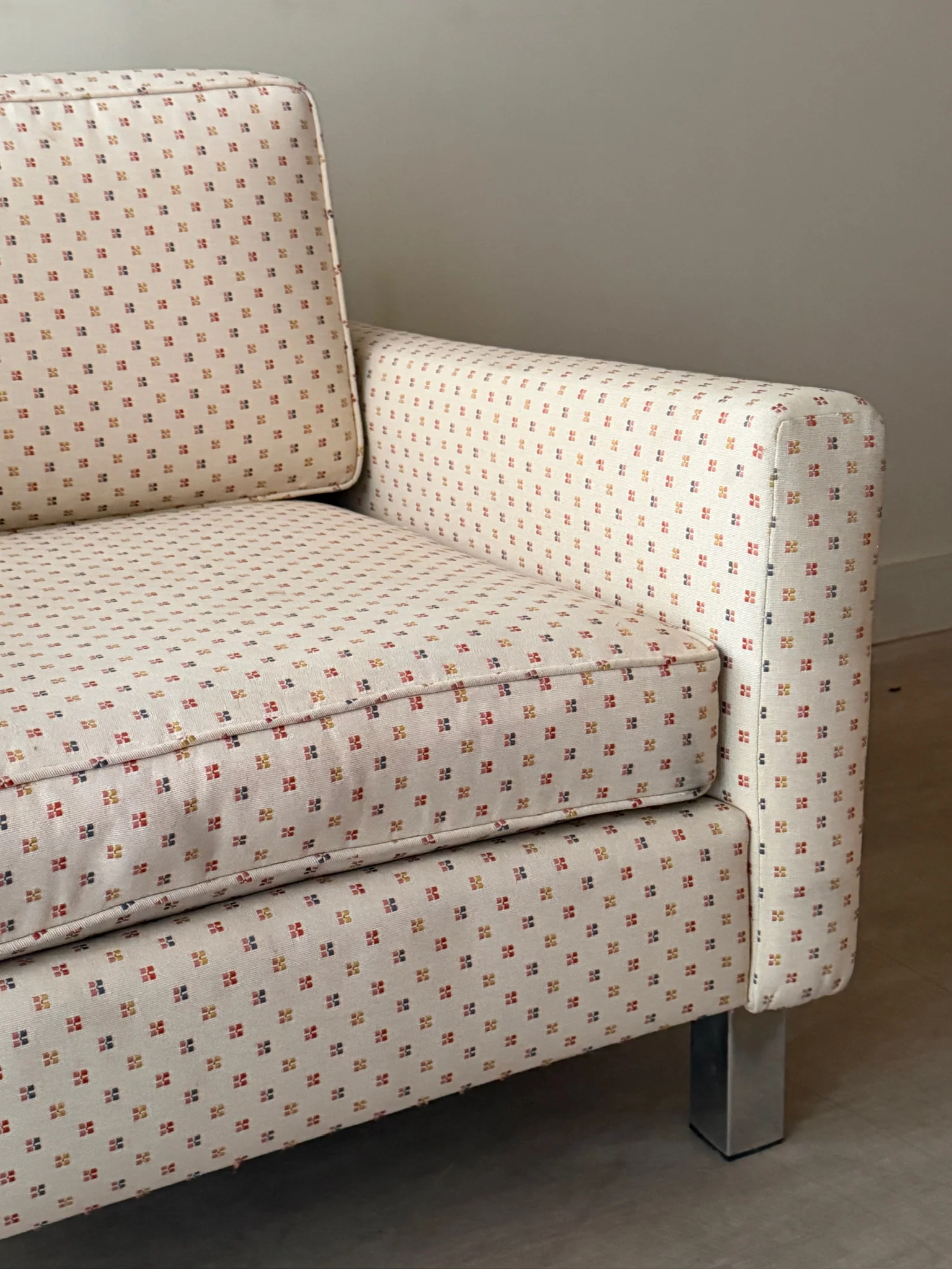 Upholstered chrome armchair - Image 4