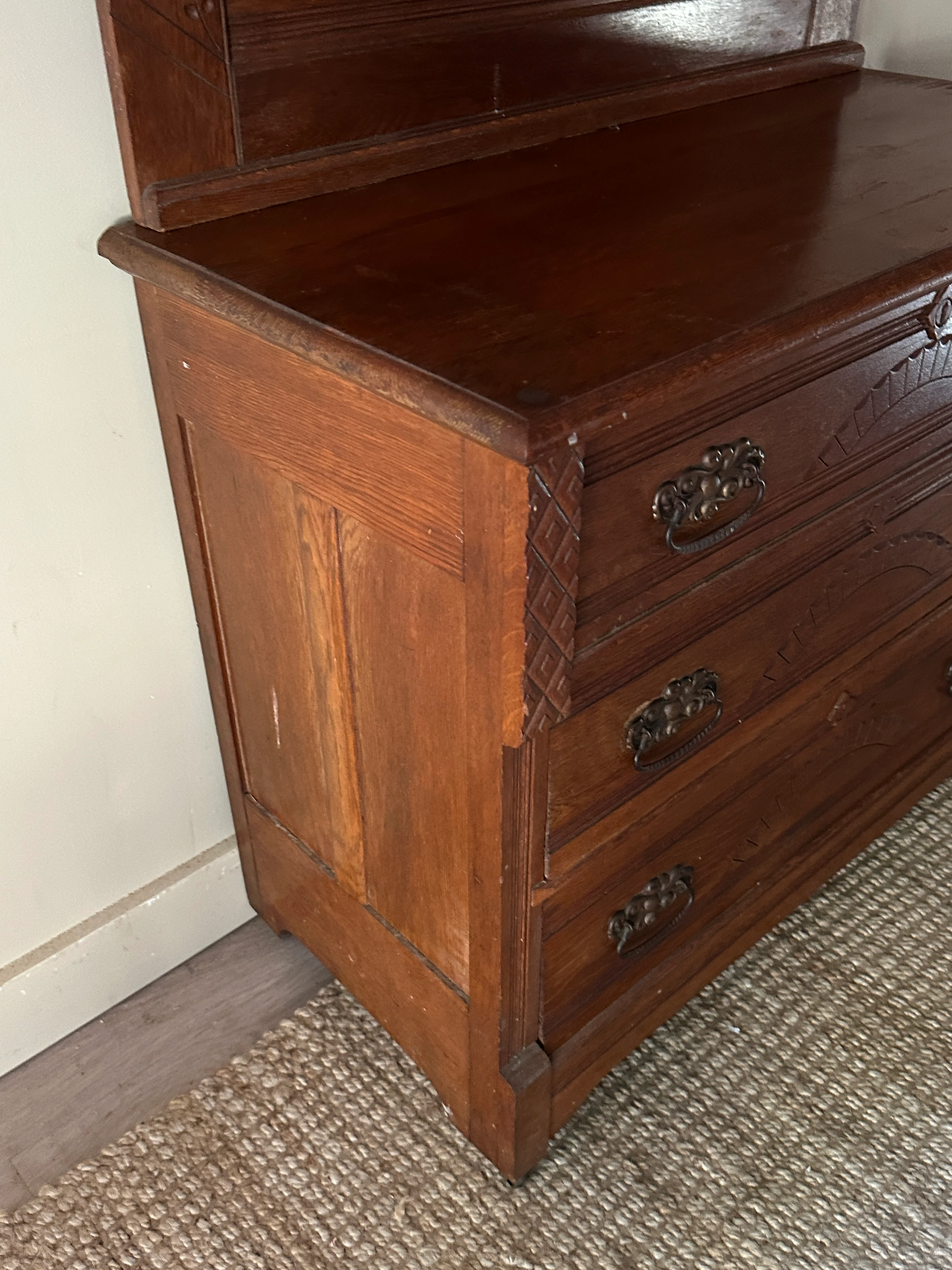 Victorian dresser w mirror - Image 2