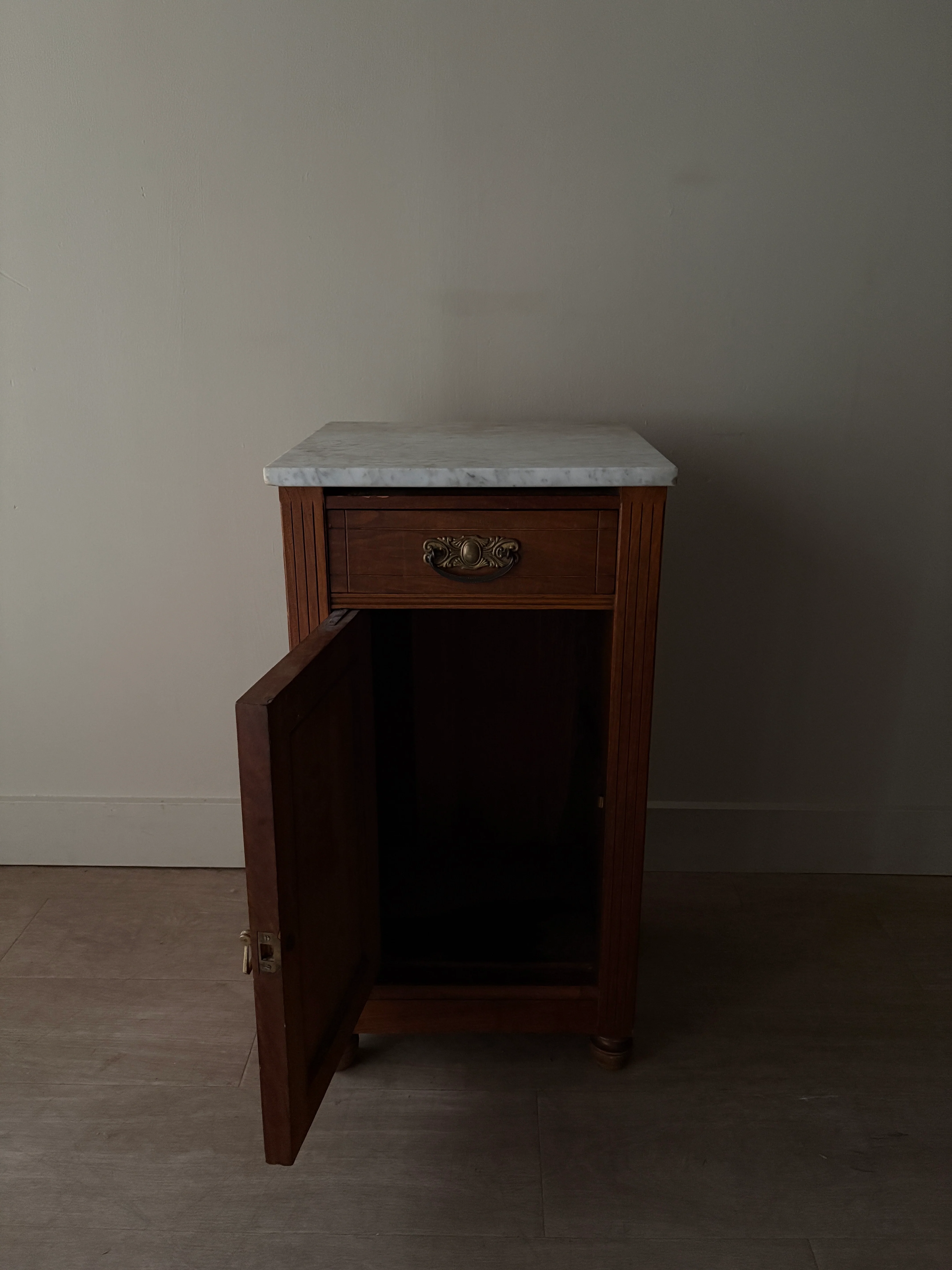 Victorian marble top walnut cabinet/nightstand - Image 5