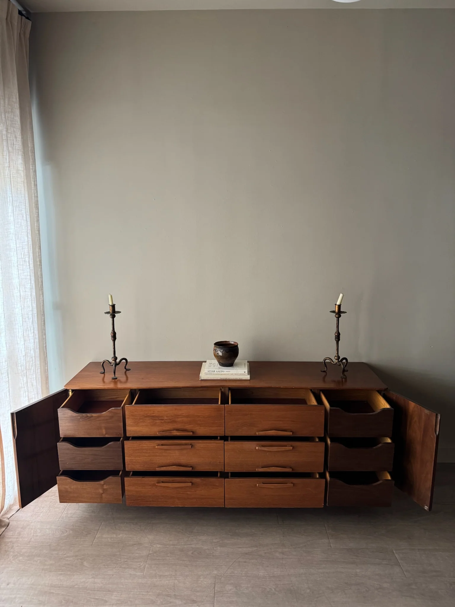 Walnut 12 drawer dresser - Image 5