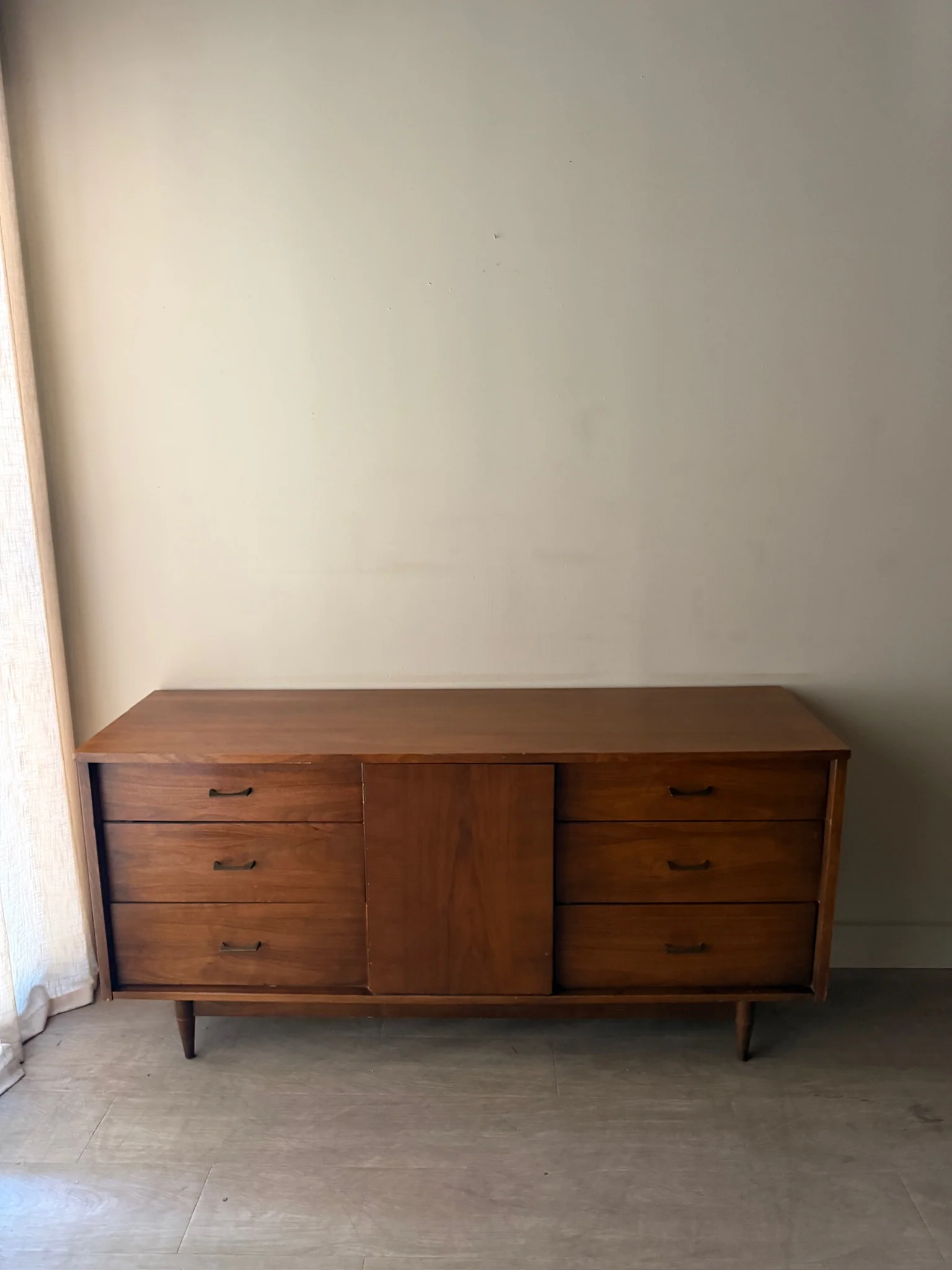 Walnut 9 drawer dresser - Image 2