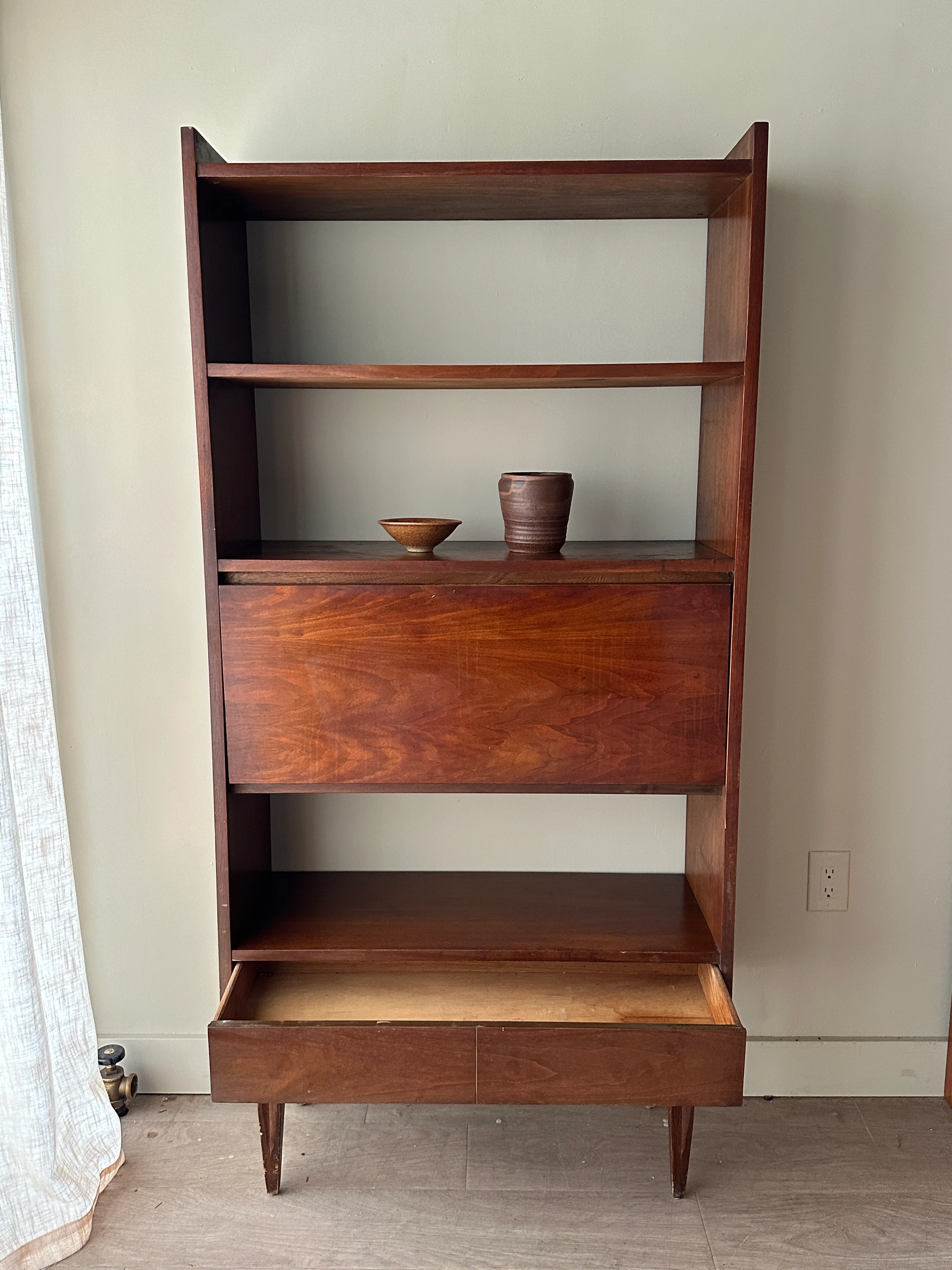 Walnut bar bookshelf - Image 5