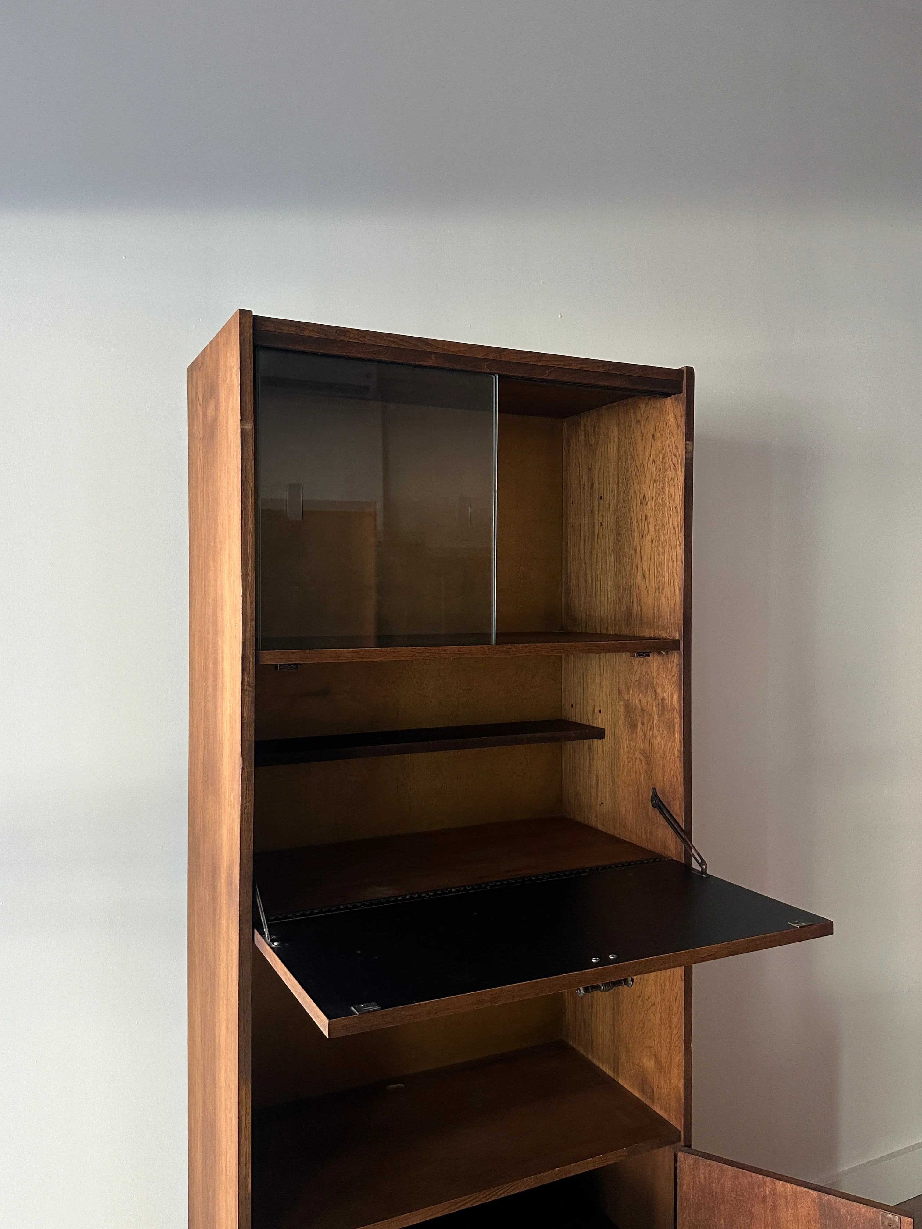 Walnut bar cabinet - Image 4