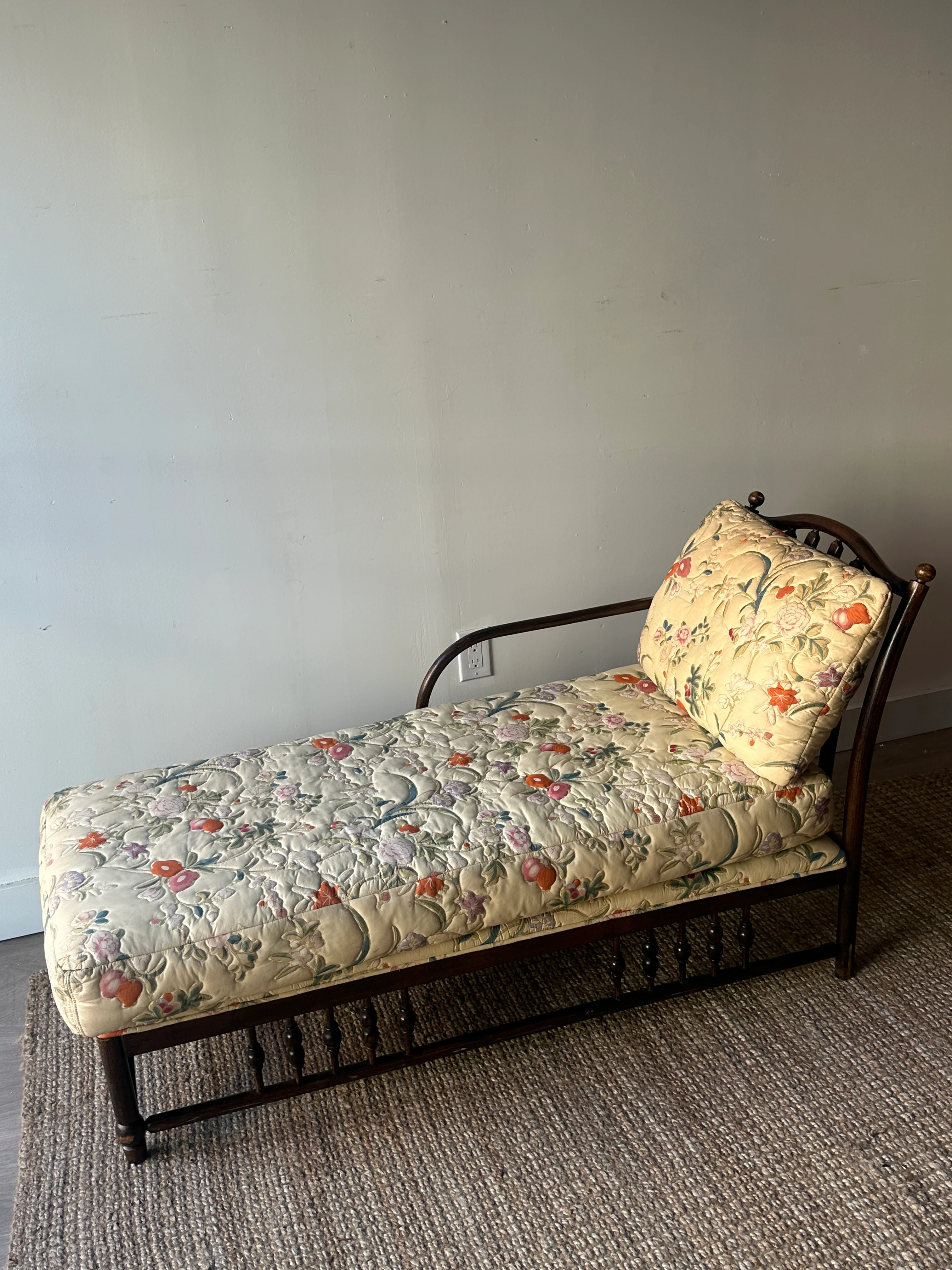 Walnut chaise - Image 2