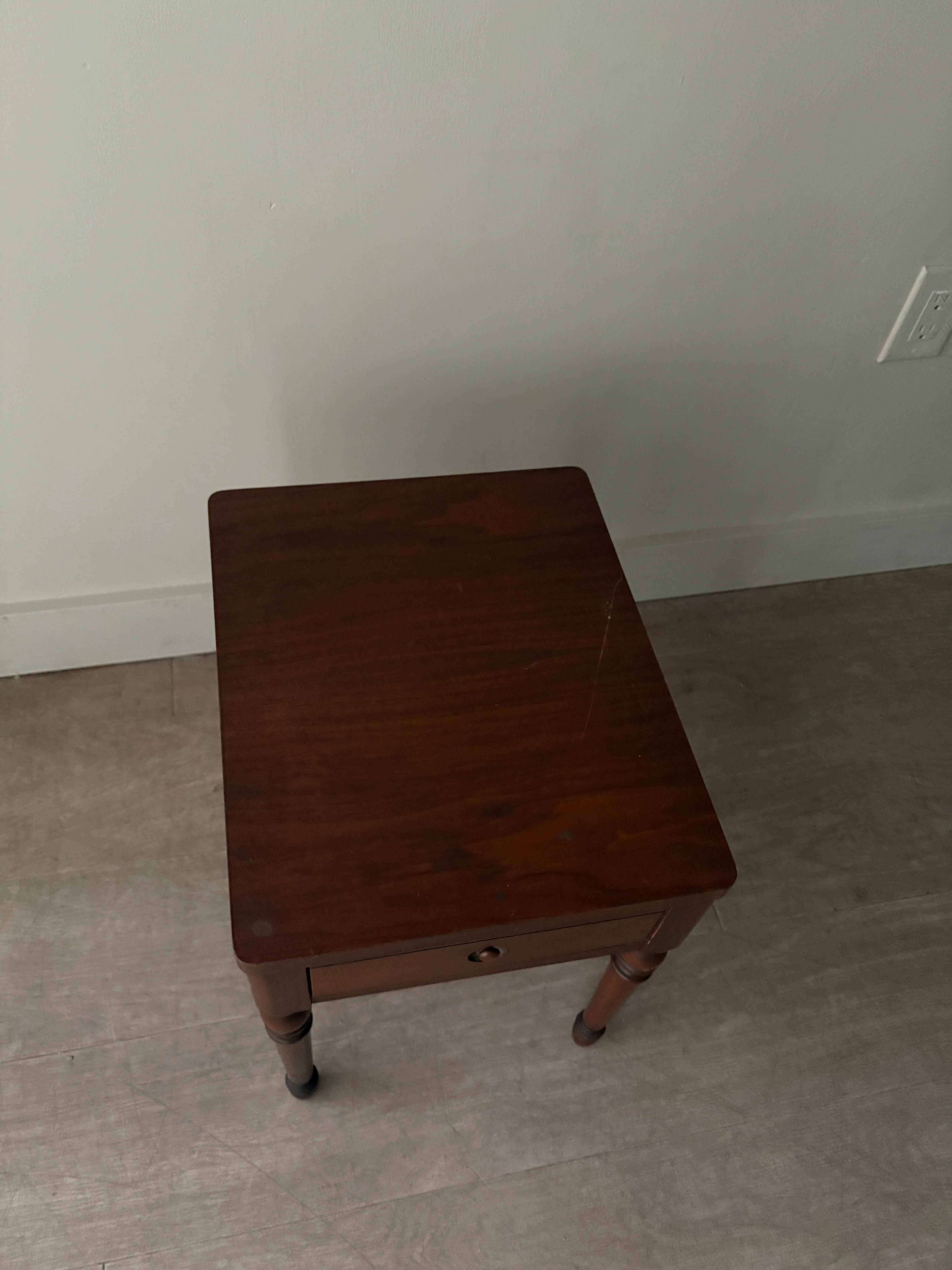 Walnut cocktail table - Image 3