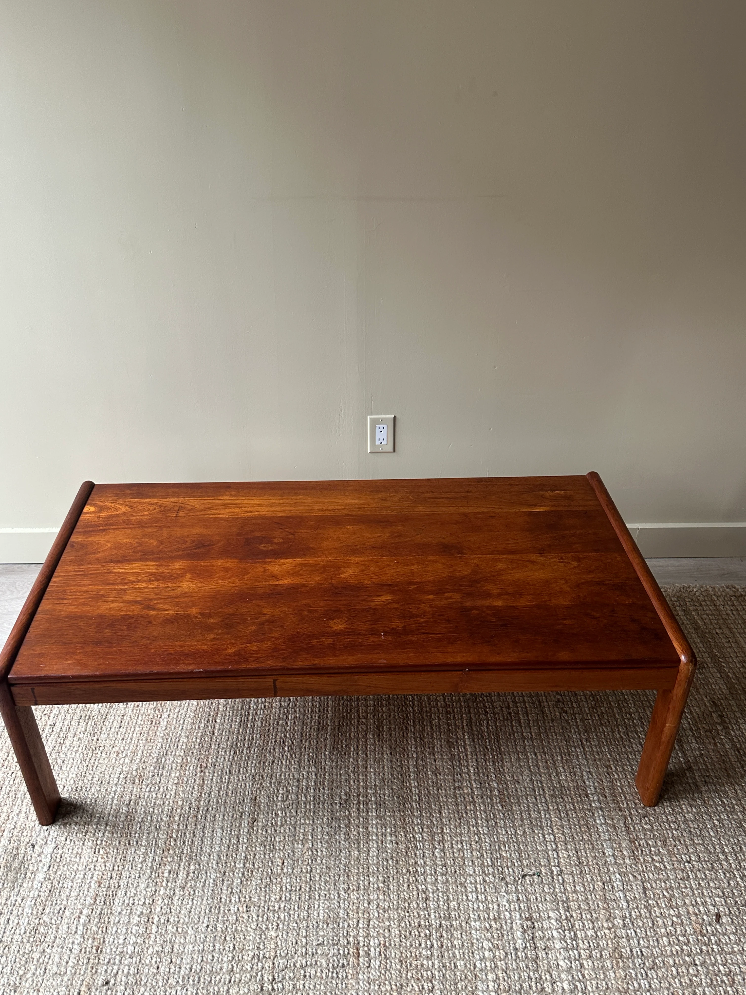 Walnut coffee table - Image 4