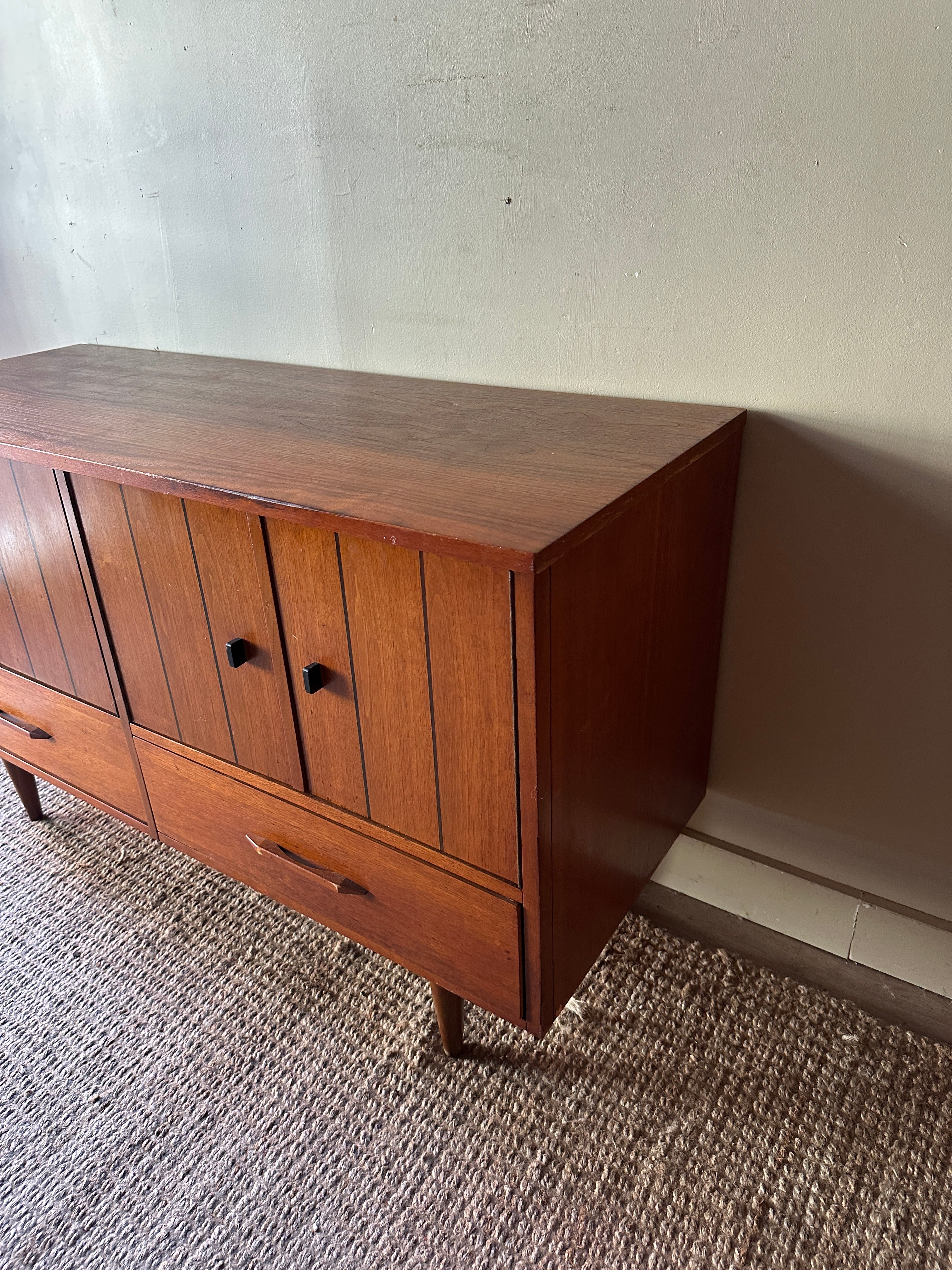 Walnut console - Image 5