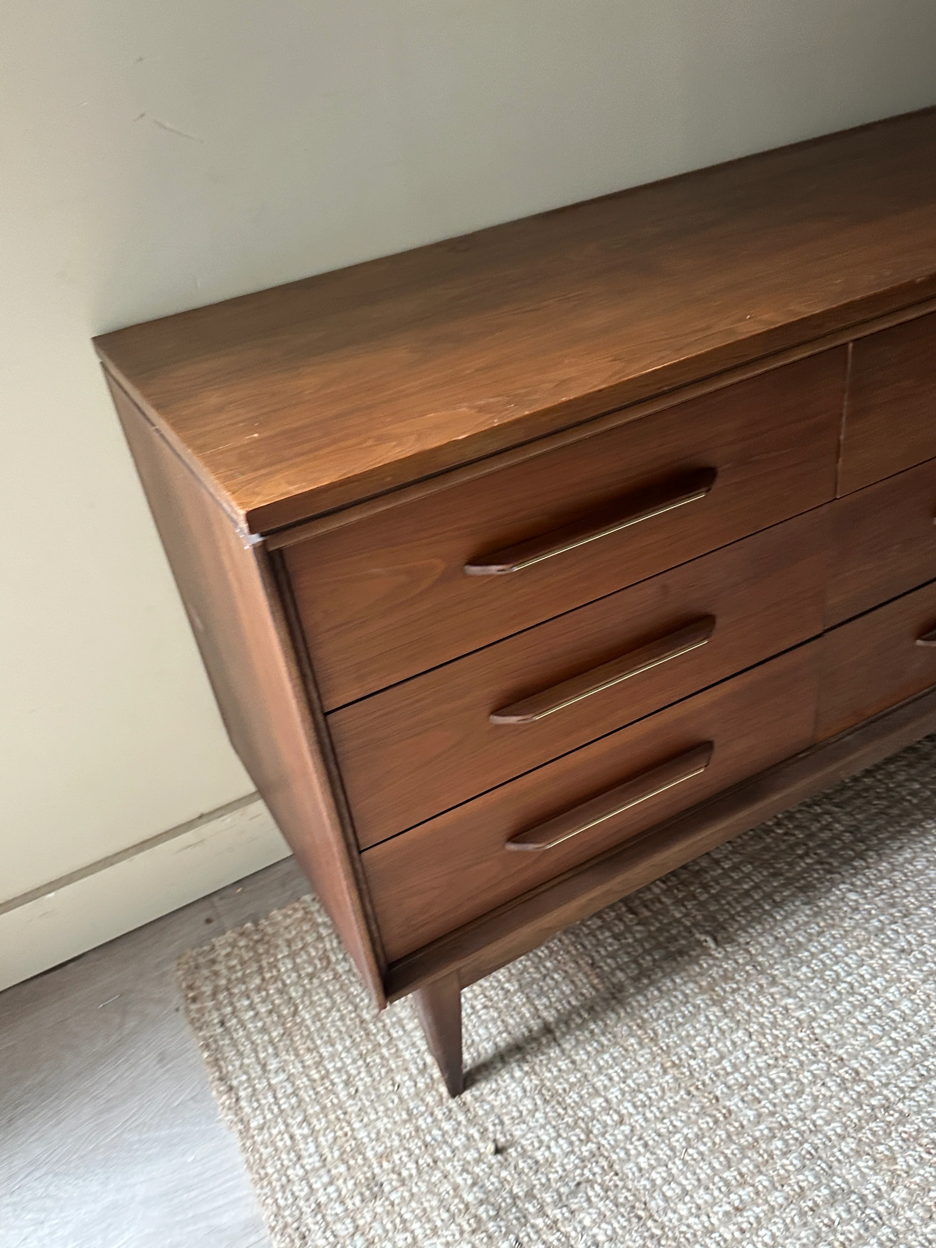 Walnut credenza - Image 2