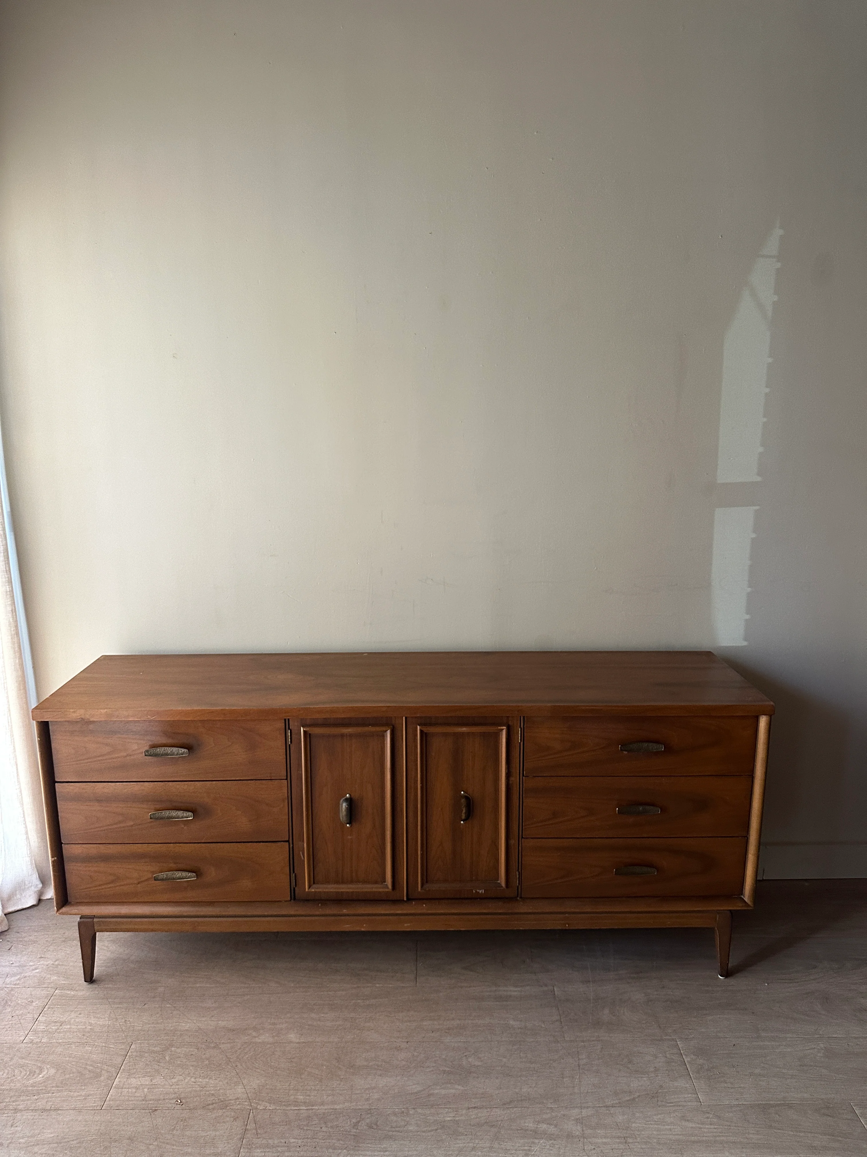 Walnut credenza - Image 2