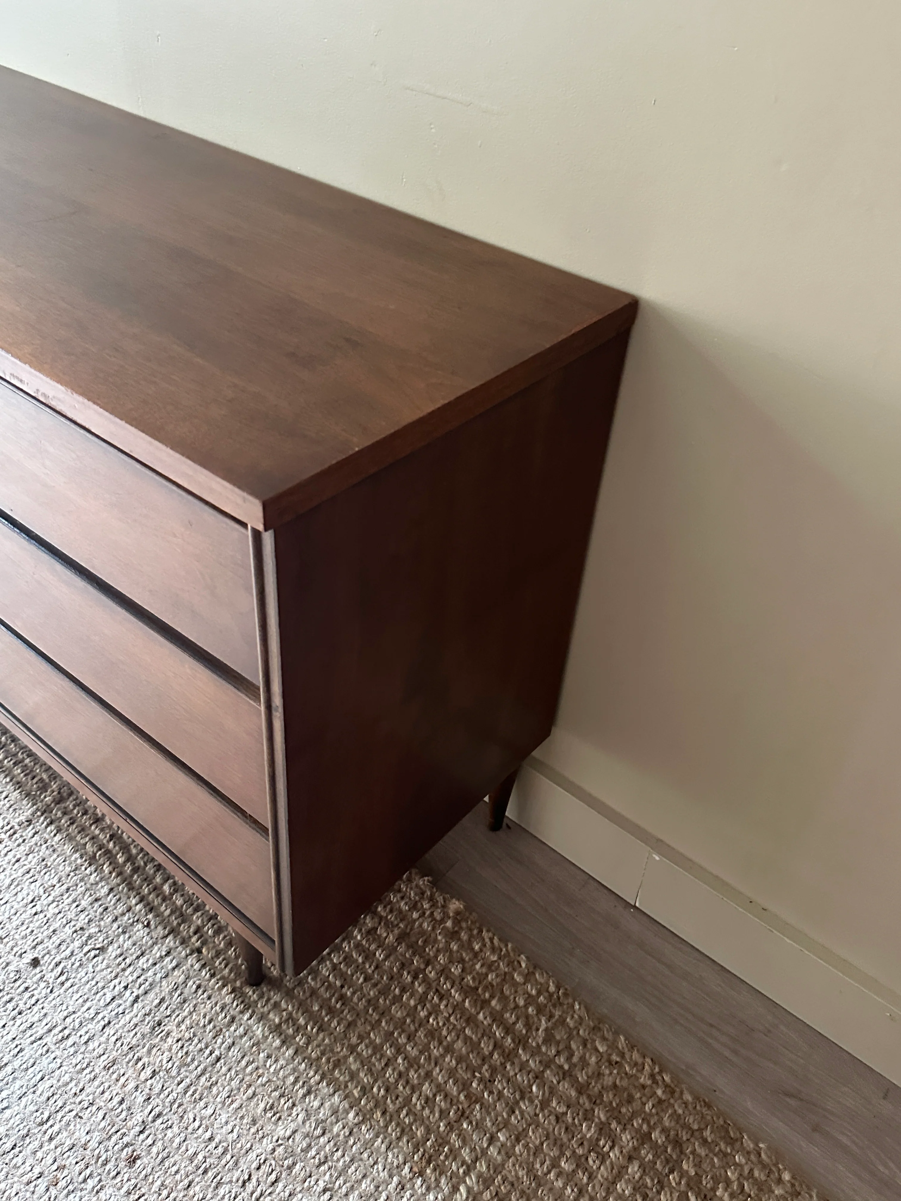 Walnut credenza - Image 4