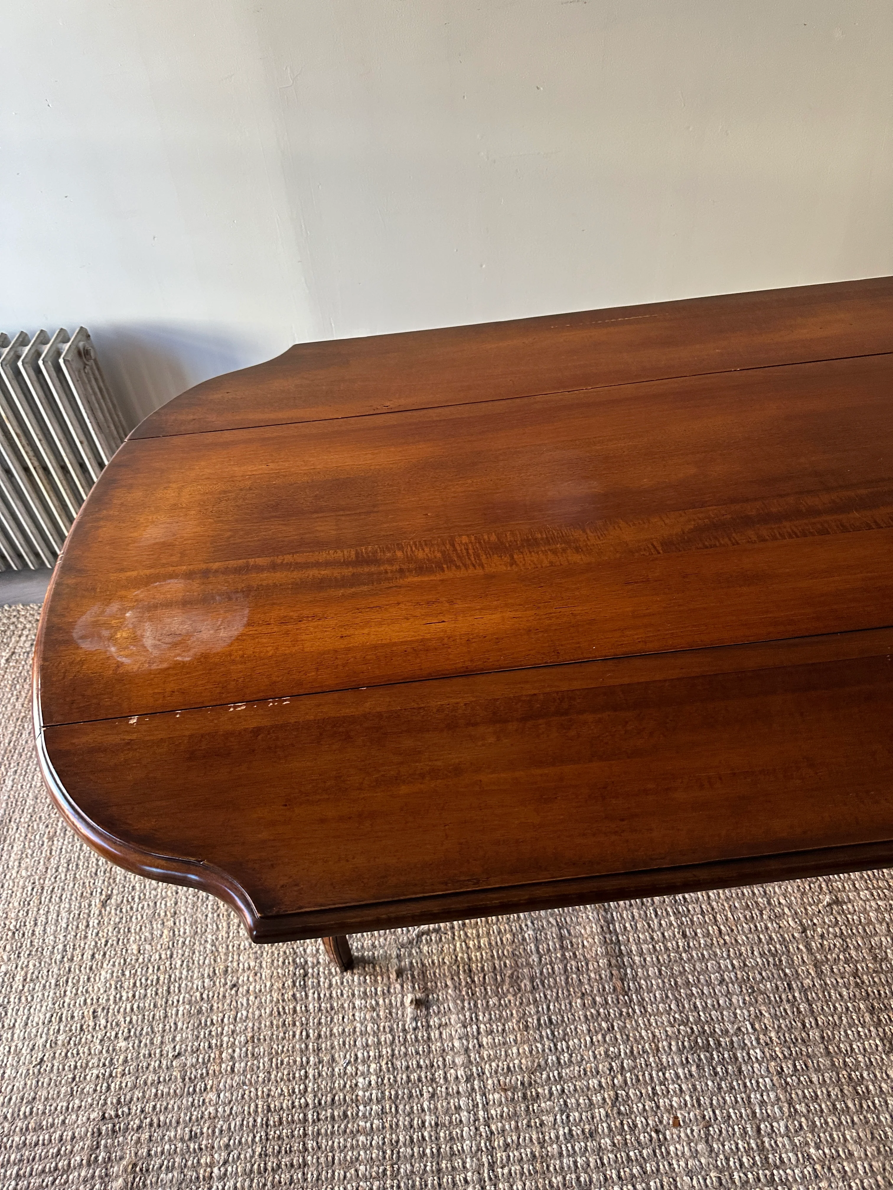 Walnut dining table - Image 5