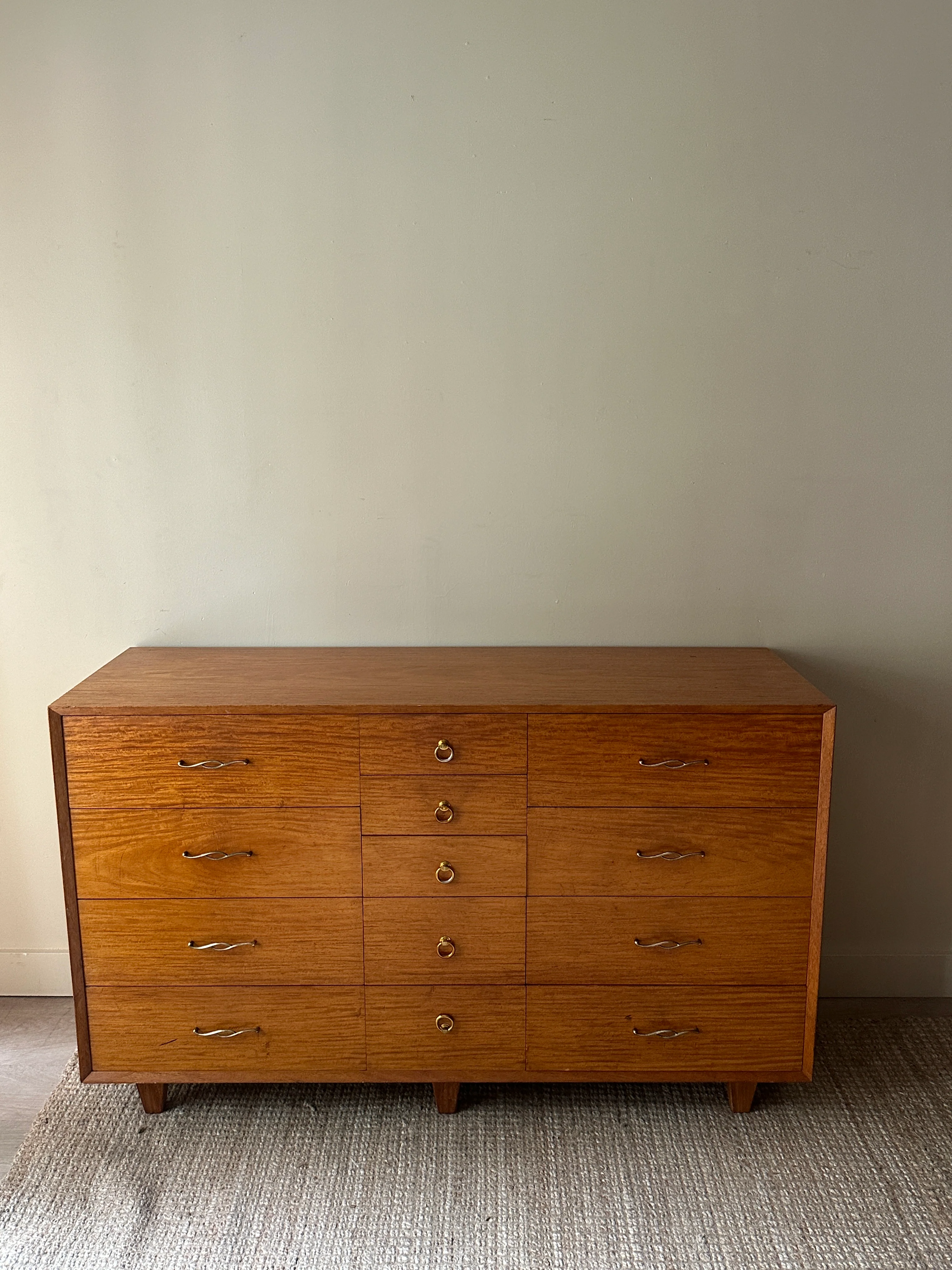 Walnut dresser with brass handles - Image 2