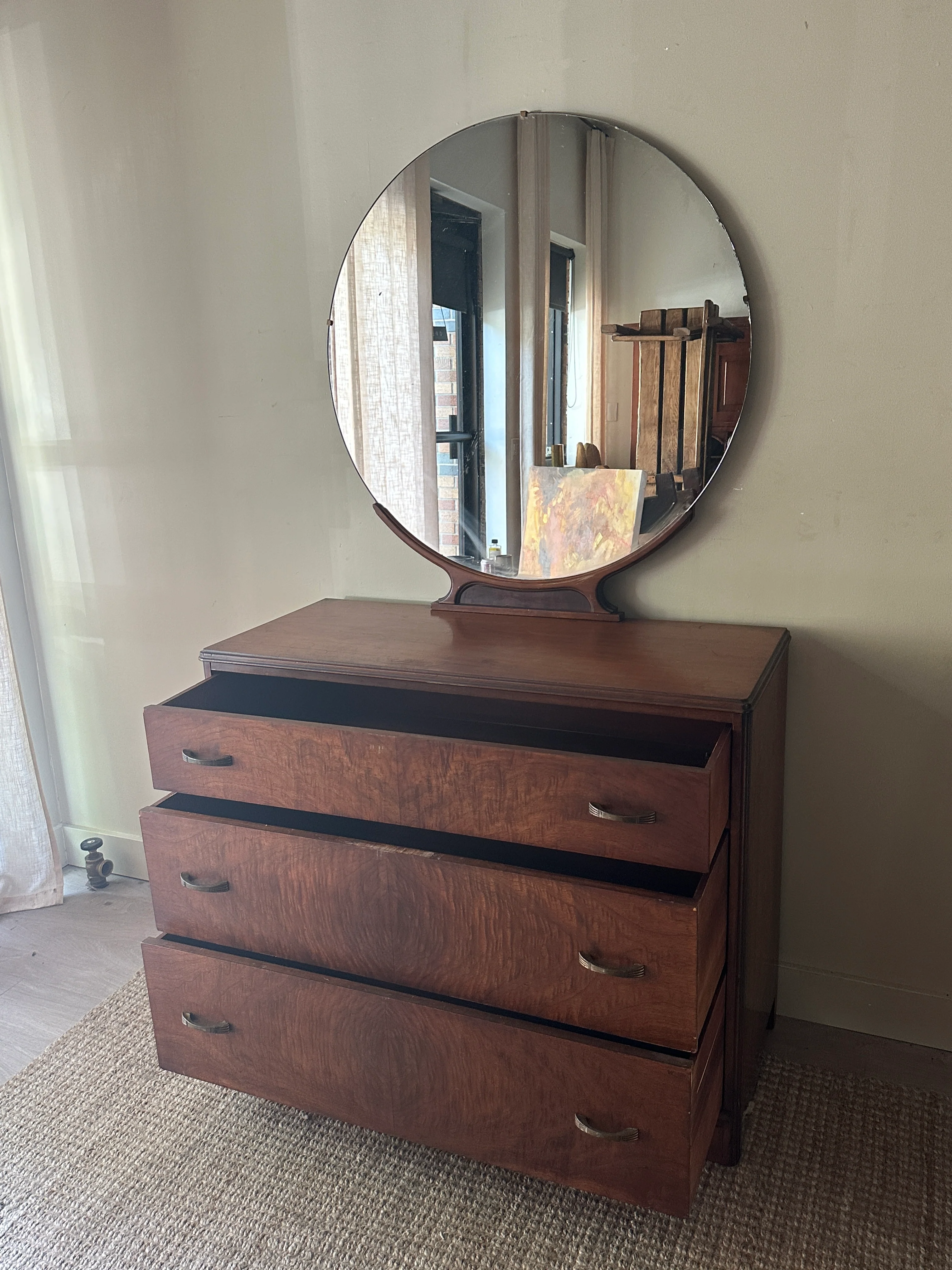 Walnut dresser with mirror - Image 4