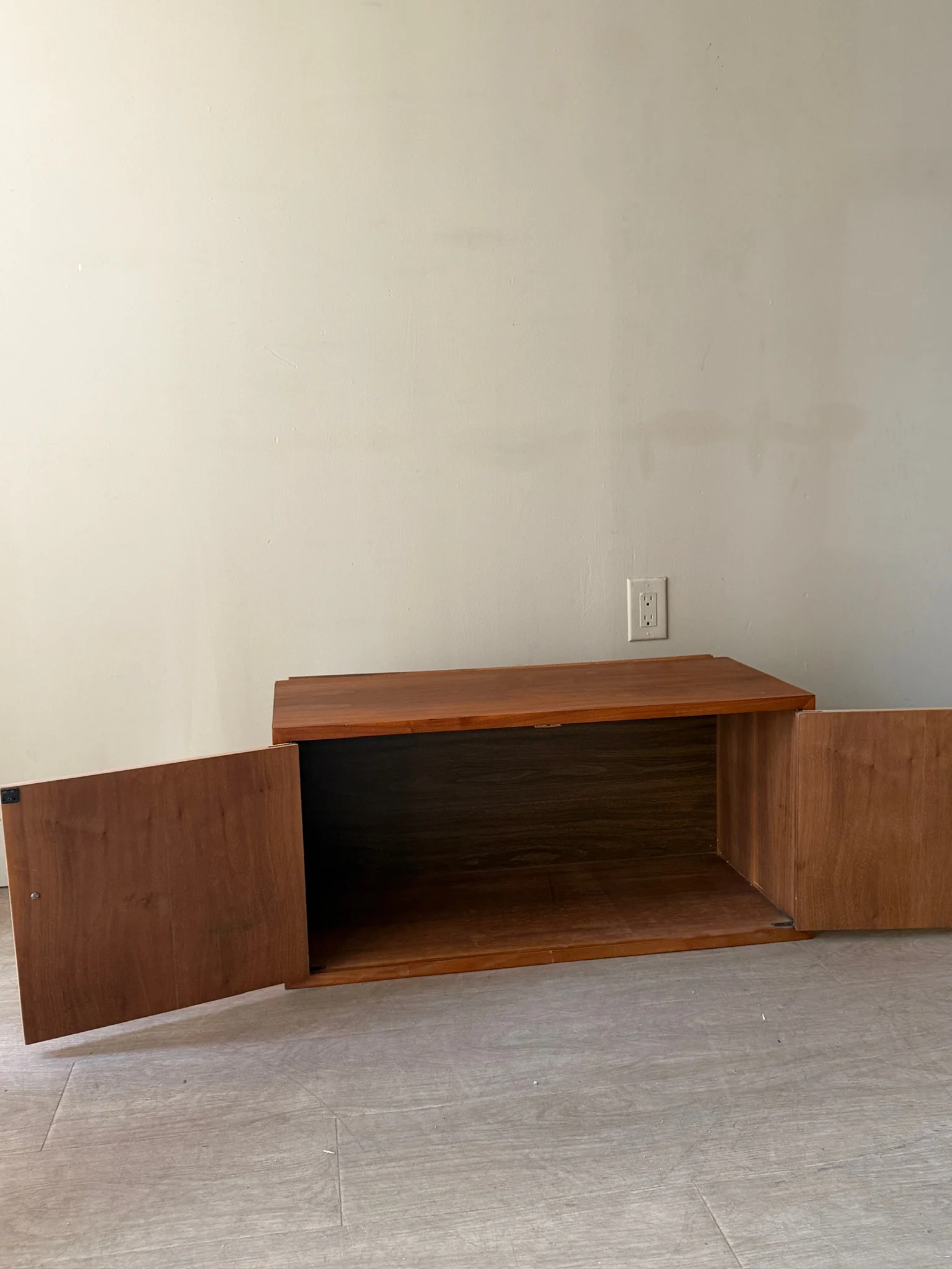 Walnut floating cabinet - Image 5