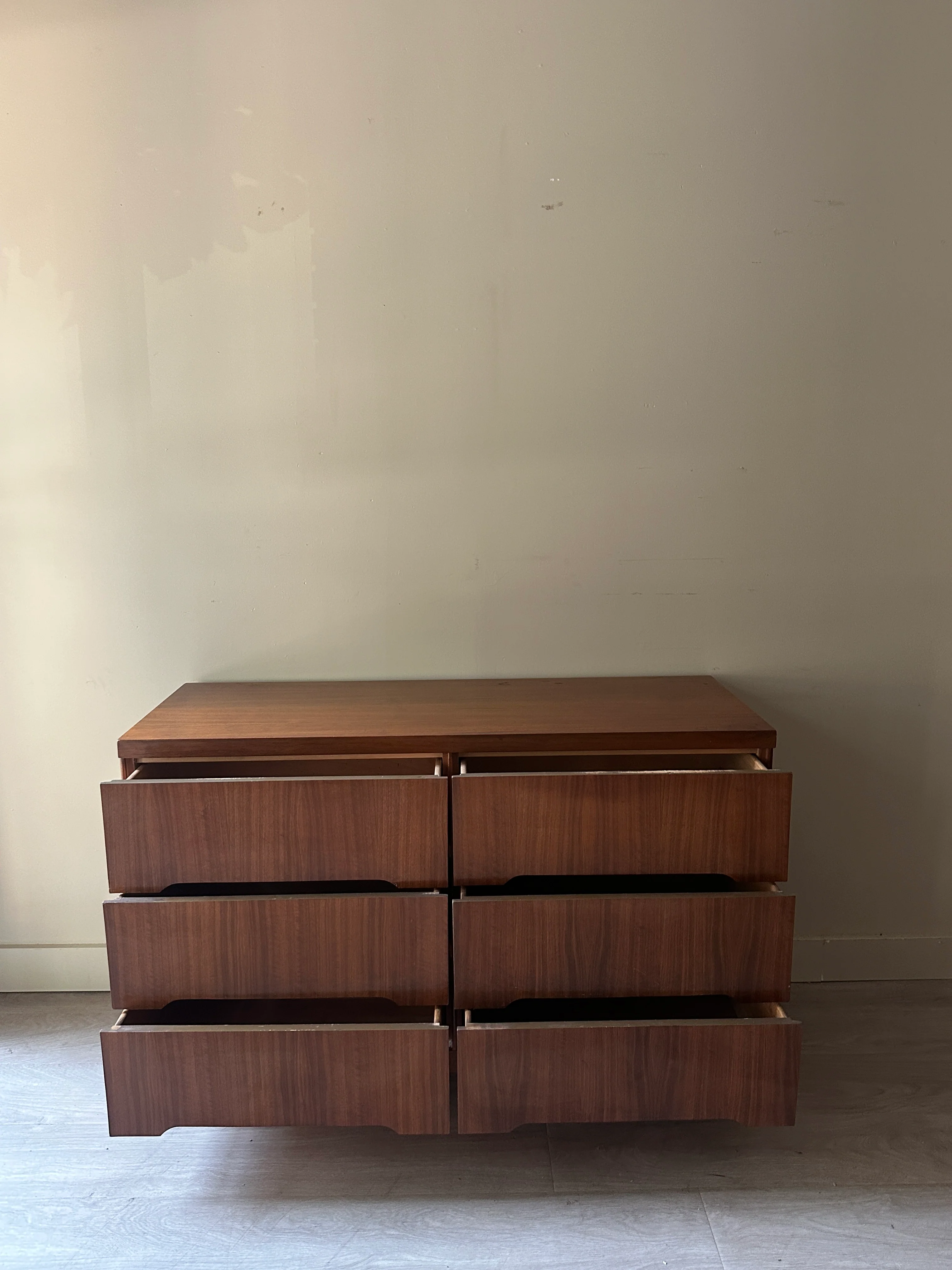 Walnut low dresser - Image 5