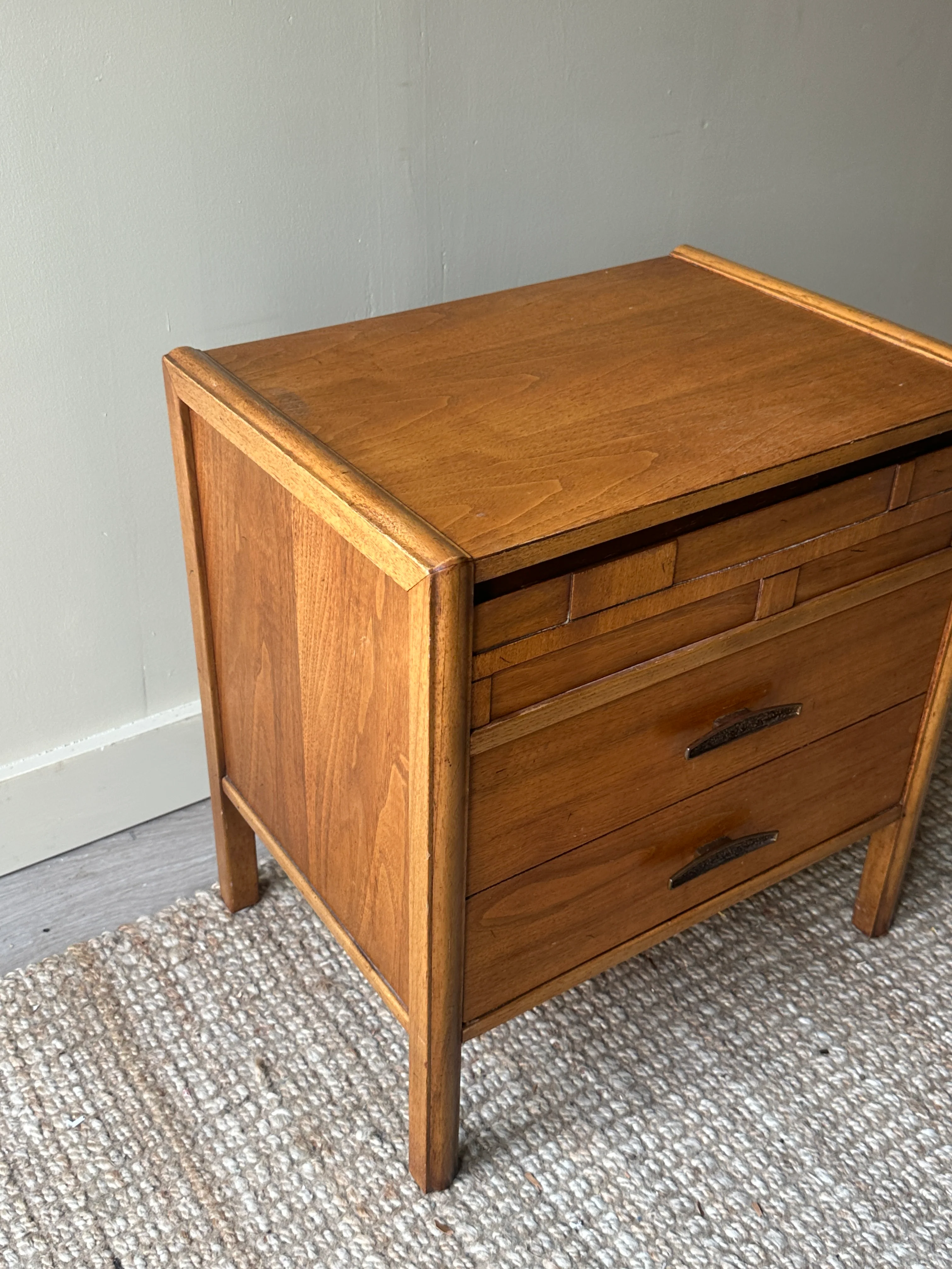 Walnut side table - Image 3