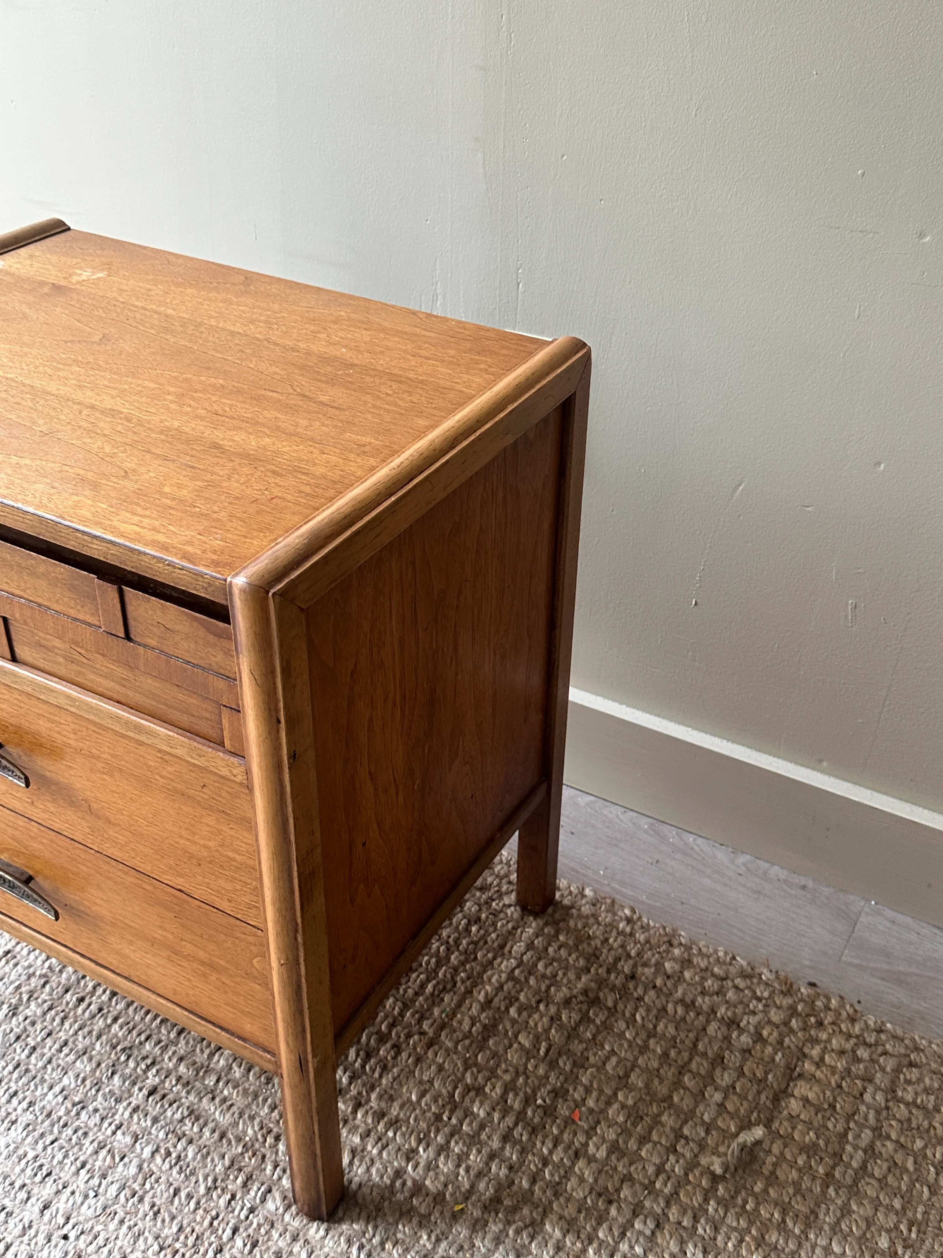 Walnut side table - Image 4