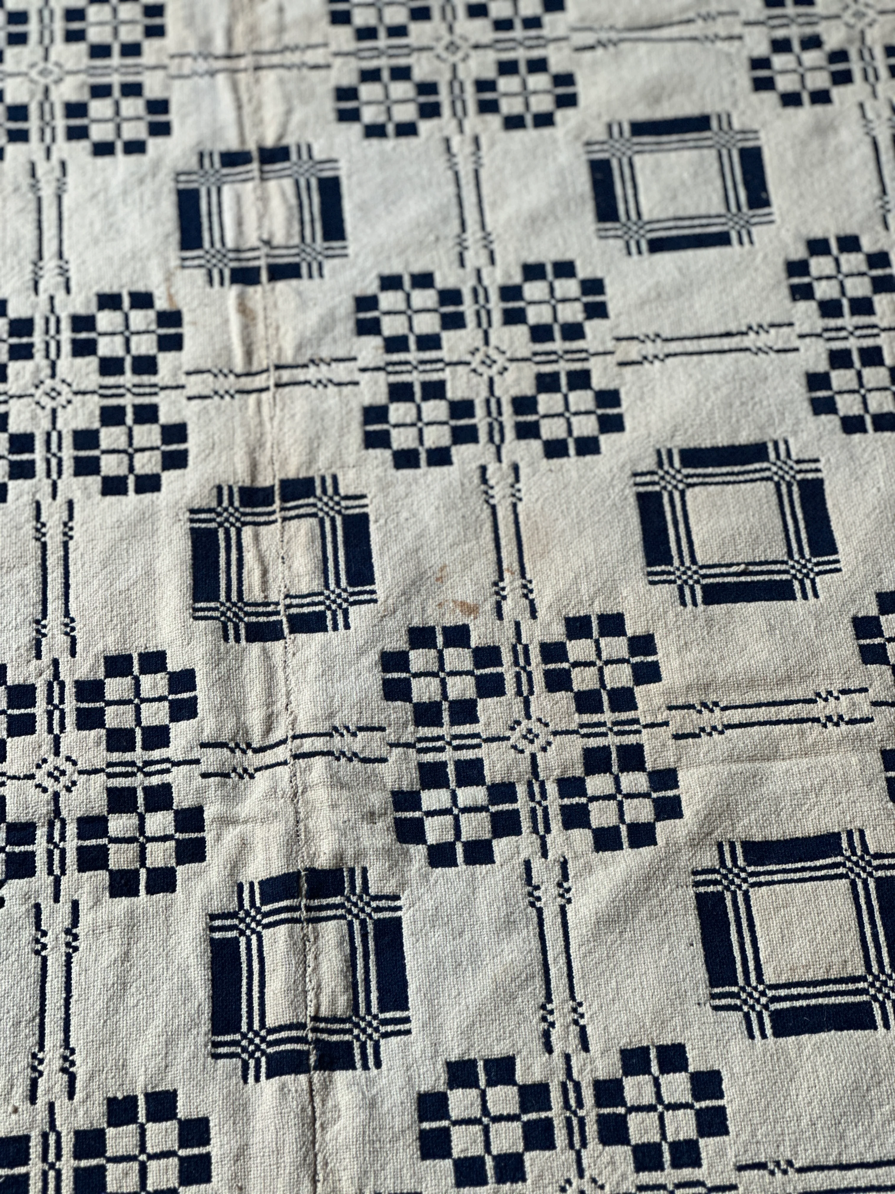 Wool coverlet - Image 9