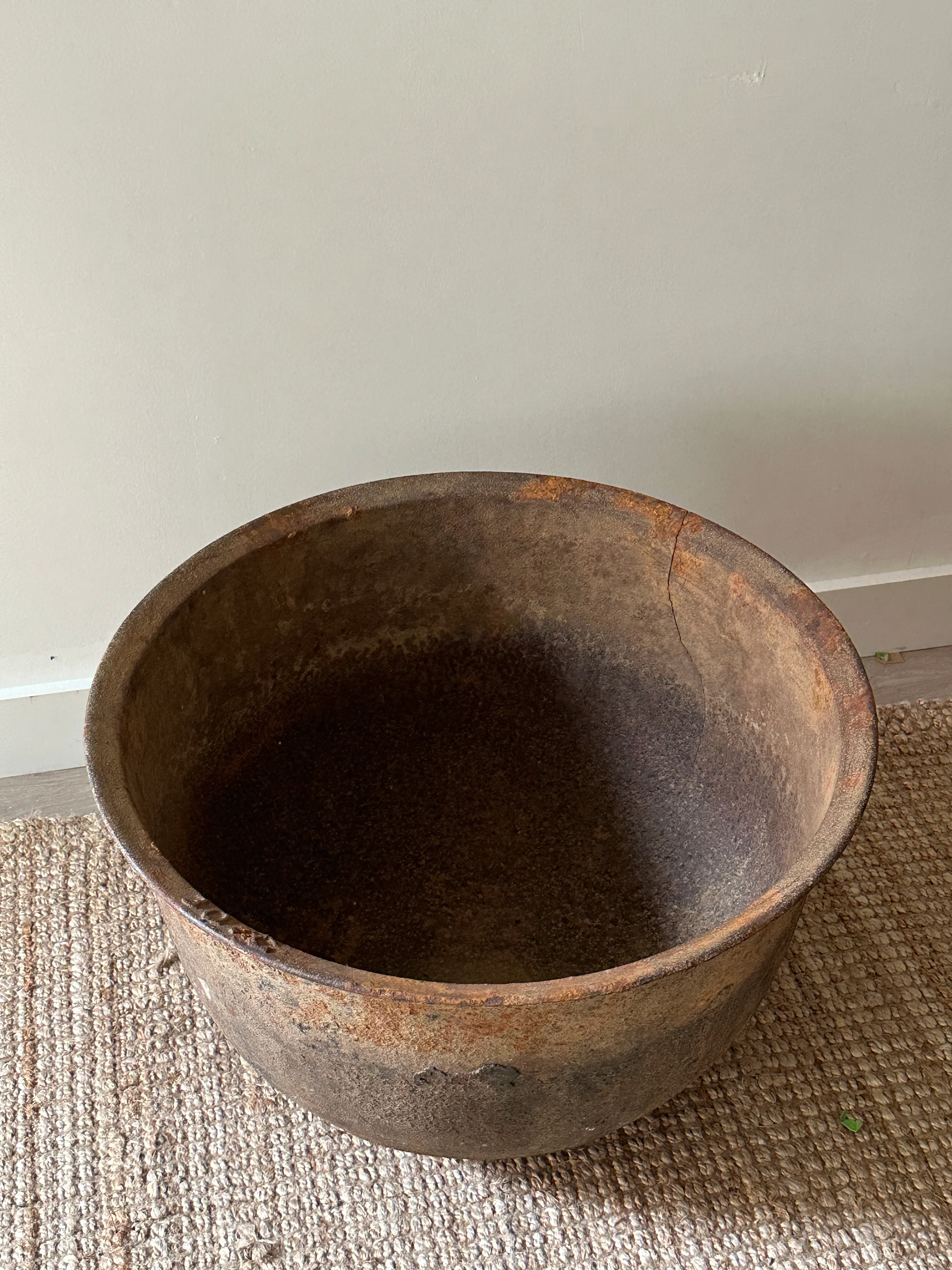 XL cast iron pot - Image 4