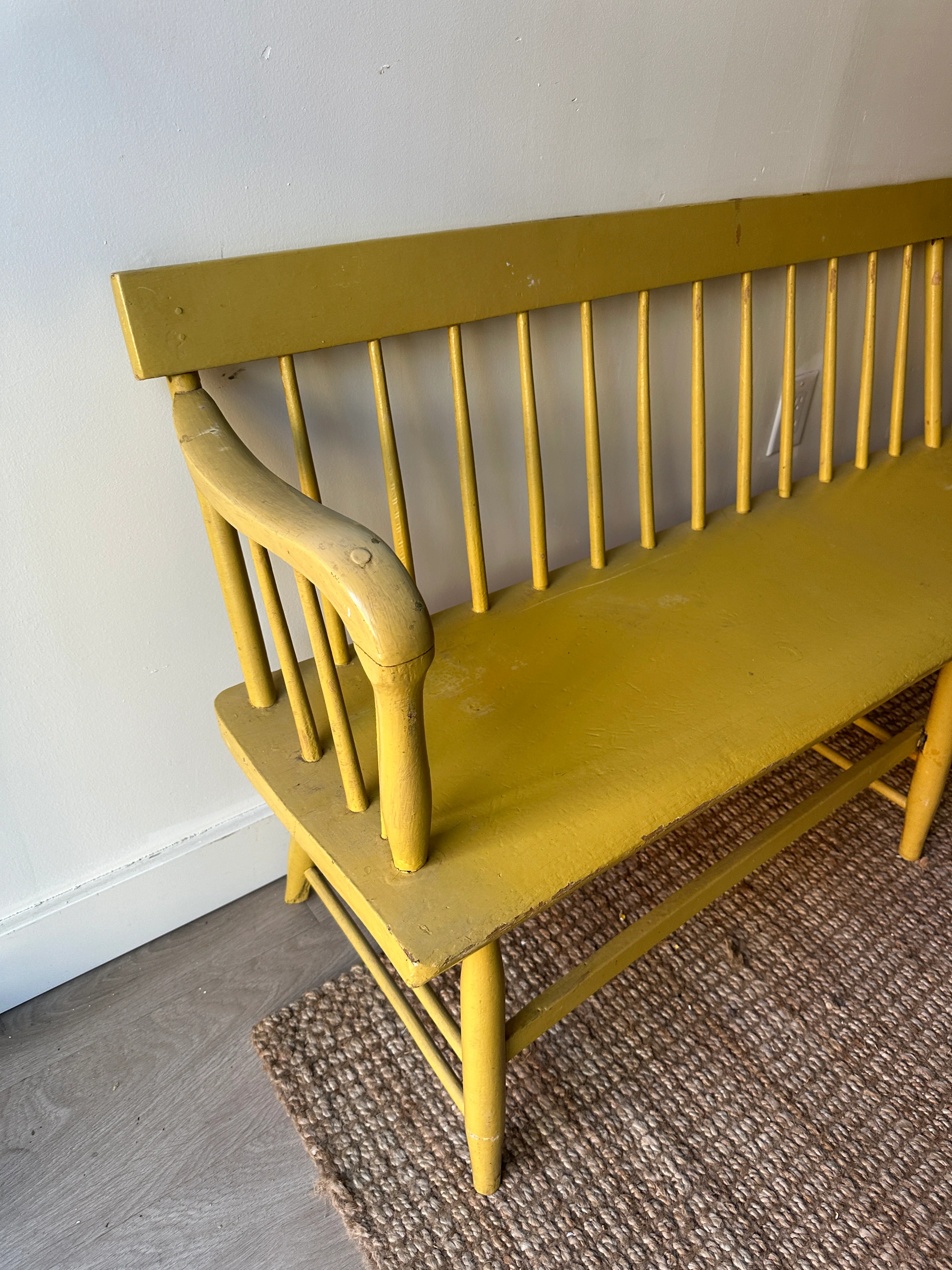 Yellow farmhouse bench - Image 2
