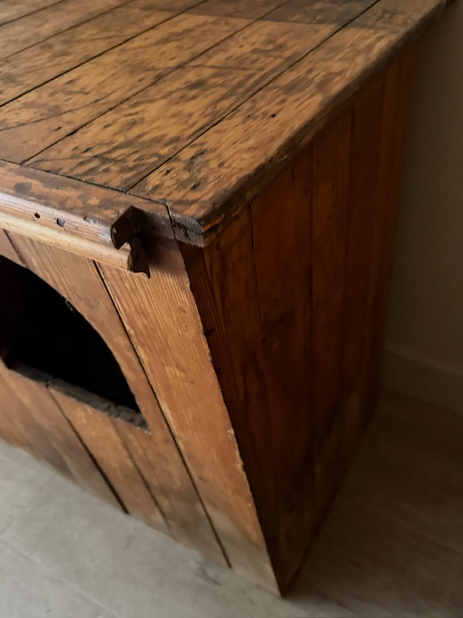 Yellow pine country store counter with cubbies - Image 4